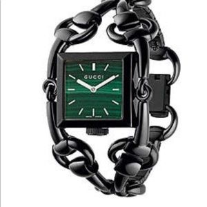Gucci Signoria Ladies Watch